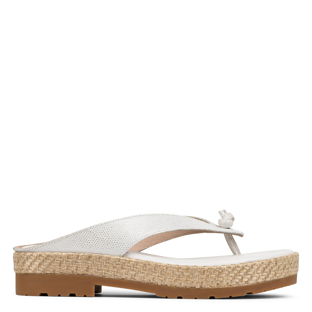 SEENA - Porcelain | Donald Pliner Casual