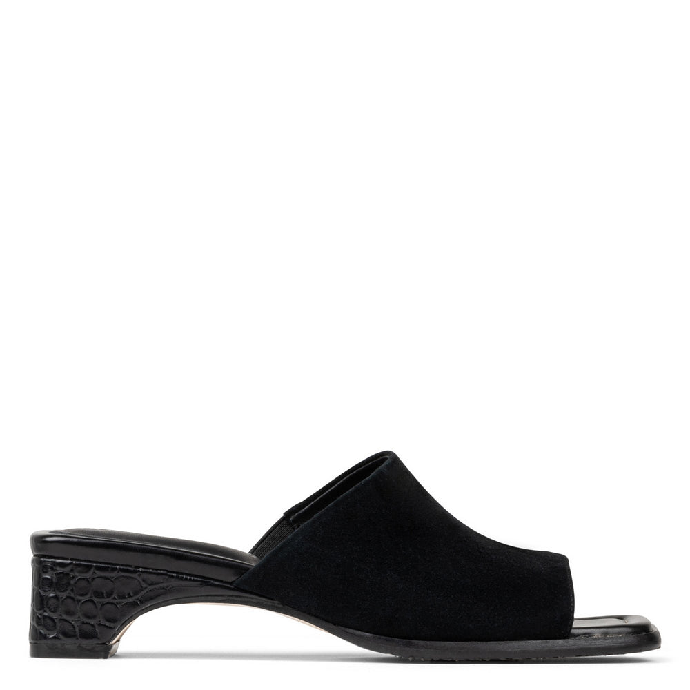 CLODIE - Black Suede | Donald Pliner Casual