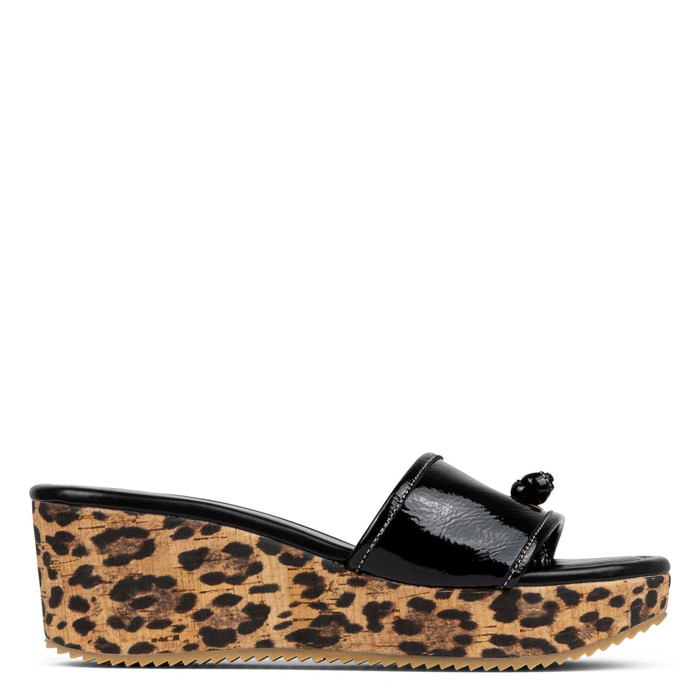 SILLI - Black Leopard | Donald Pliner Casual