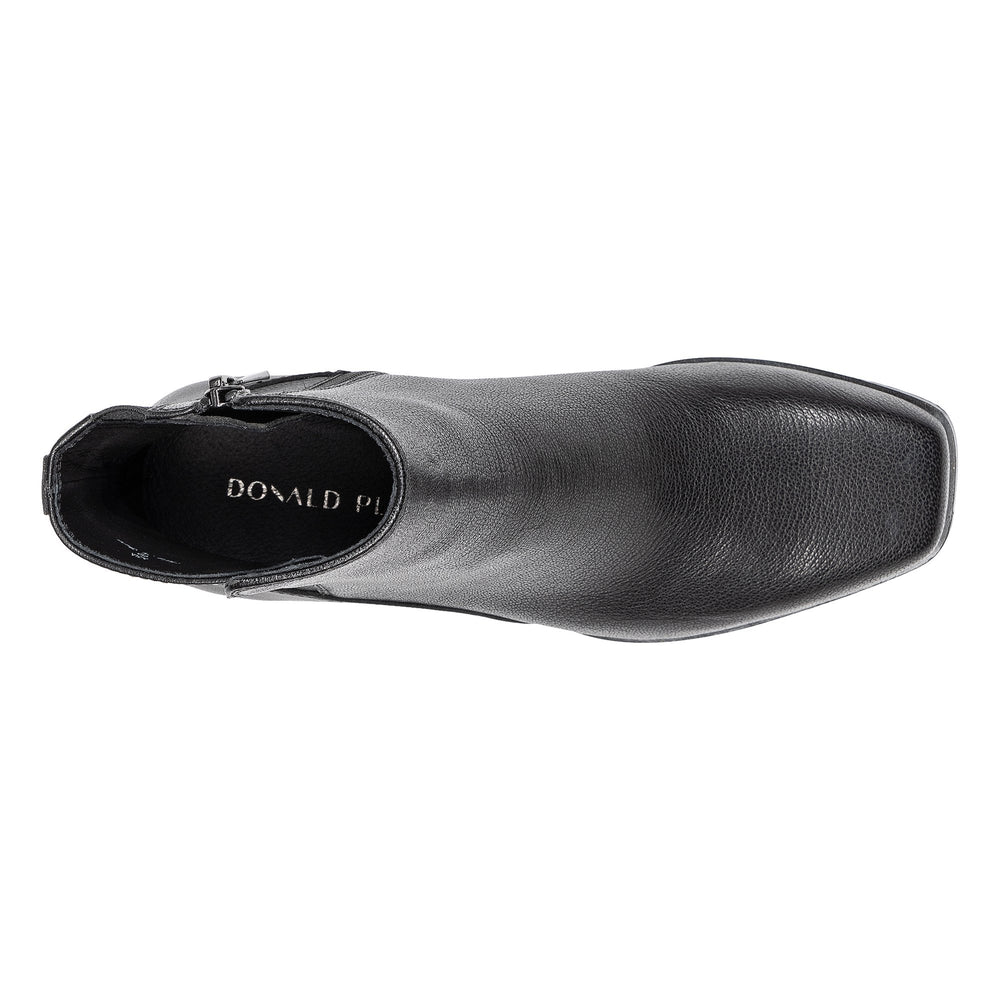 AZIA - Black Leather | Donald Pliner Boots
