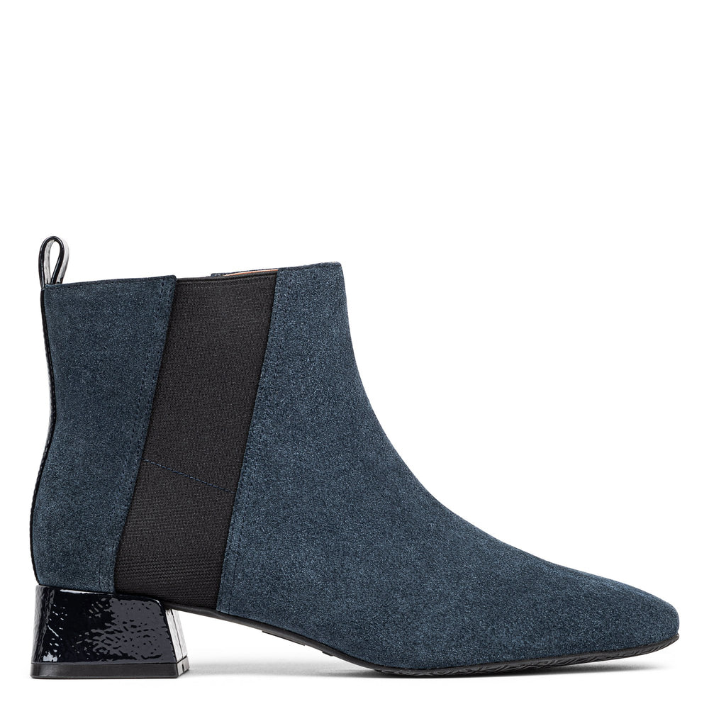 TRAVIS - Navy | Donald Pliner Boots