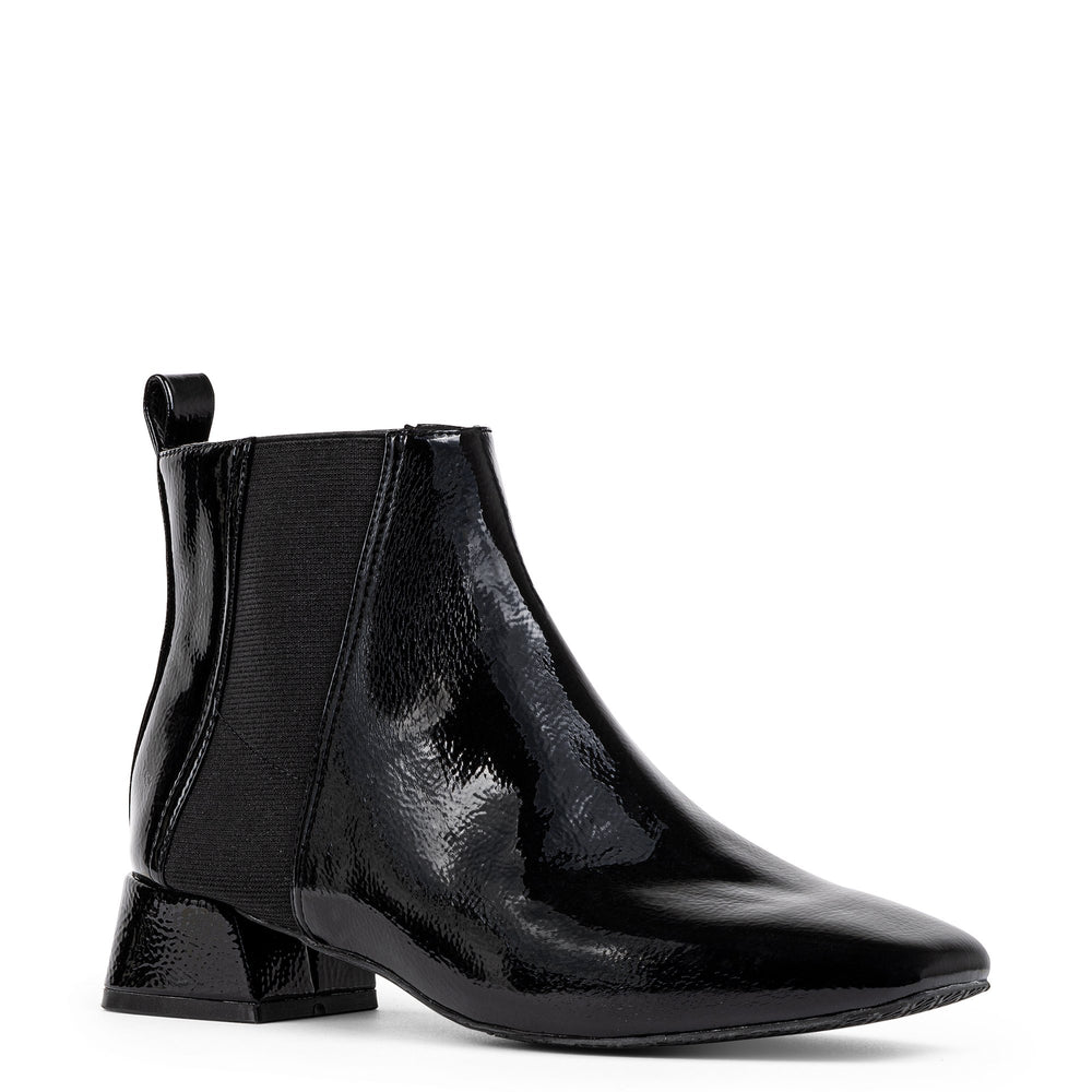 TRAVIS - Black Patent | Donald Pliner Boots