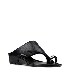 VESNA - Black | Donald Pliner Casual