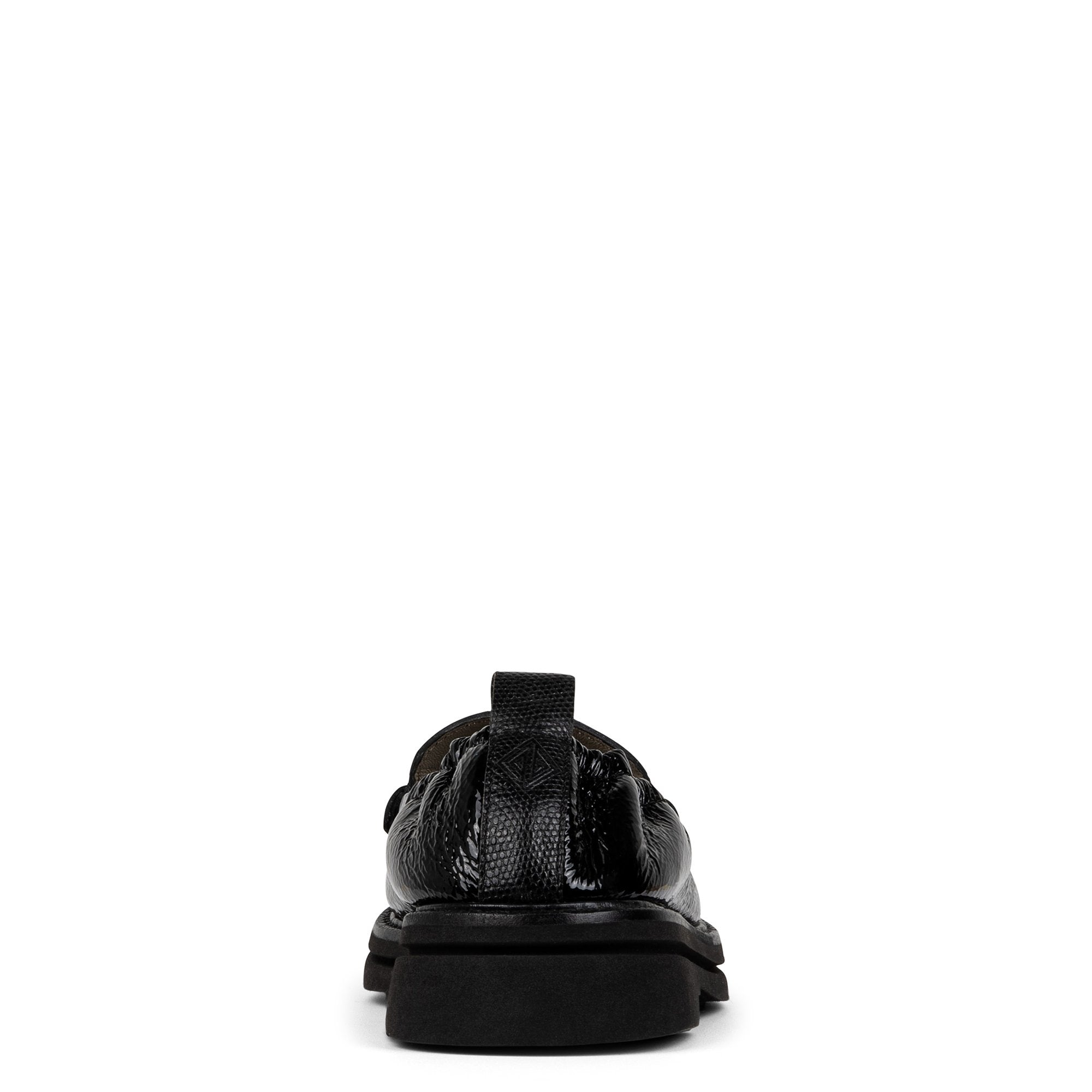 LOMMA - Black | Donald Pliner Casual