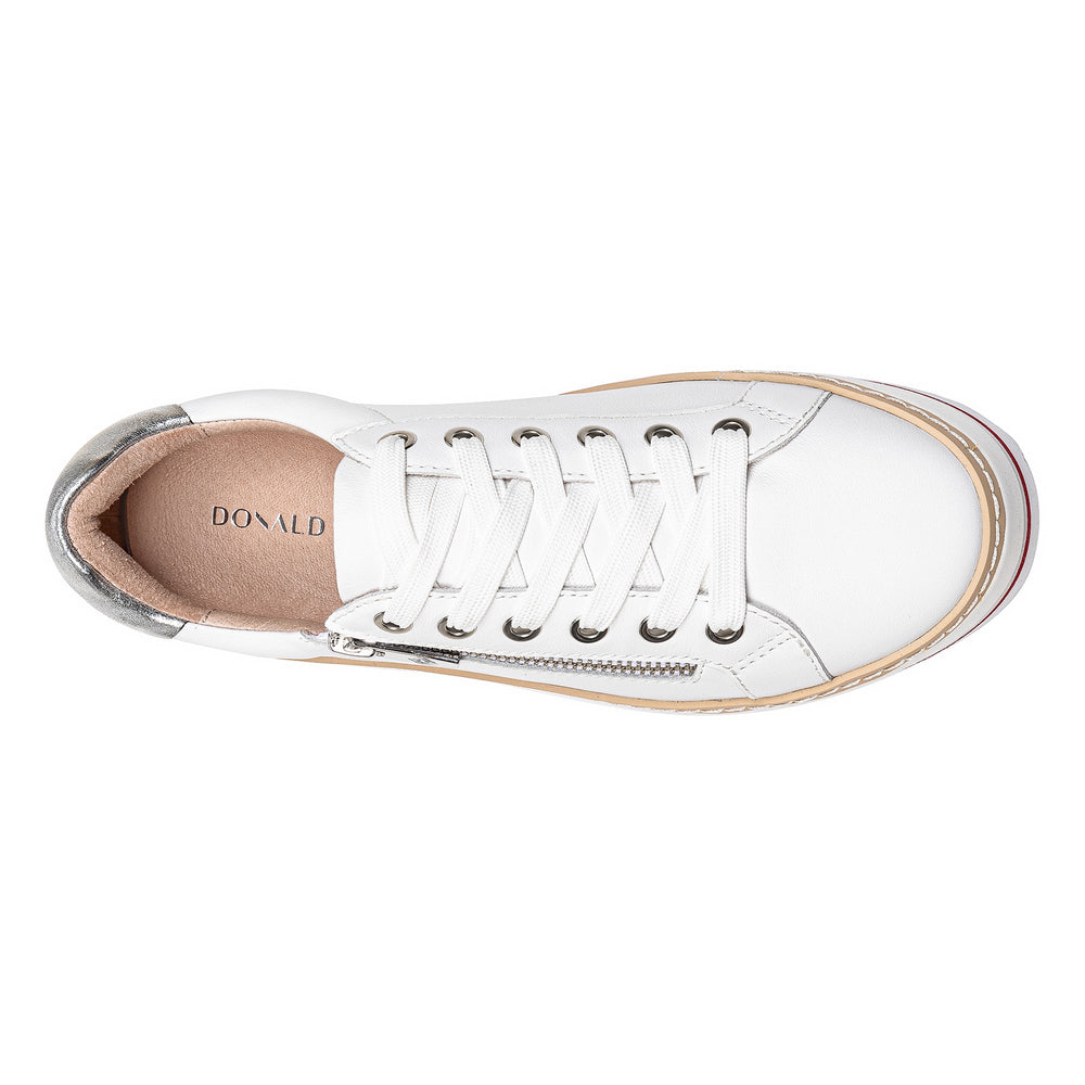 DEW - White | Donald Pliner Casual