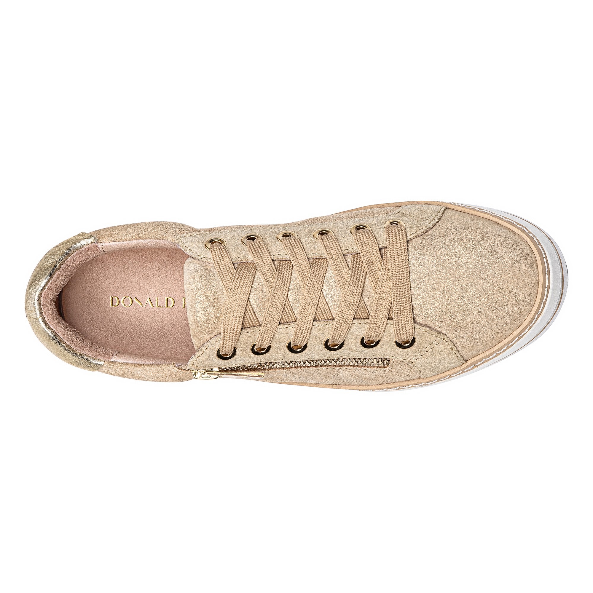 DEW - Sand | Donald Pliner Casual