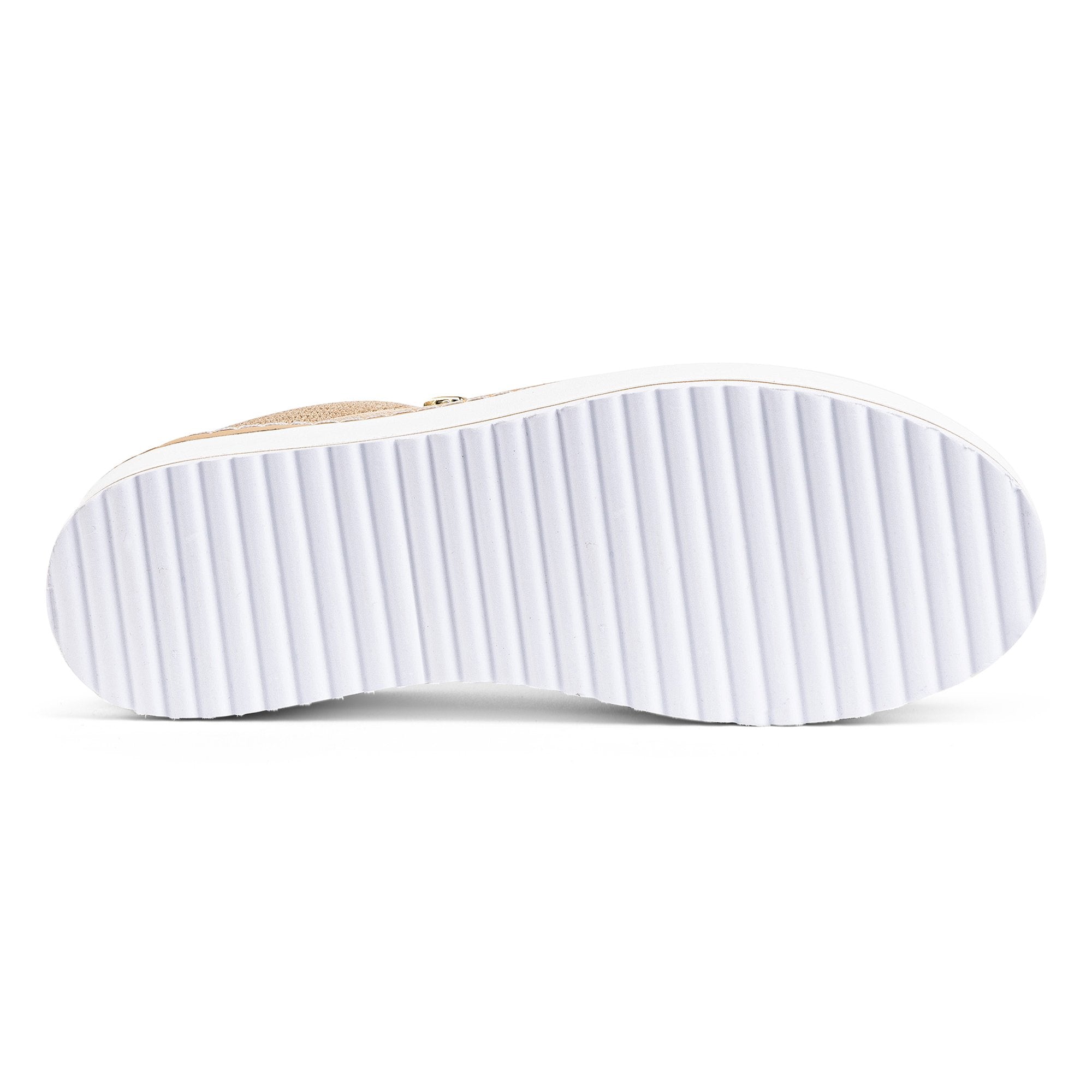 DEW - Sand | Donald Pliner Casual