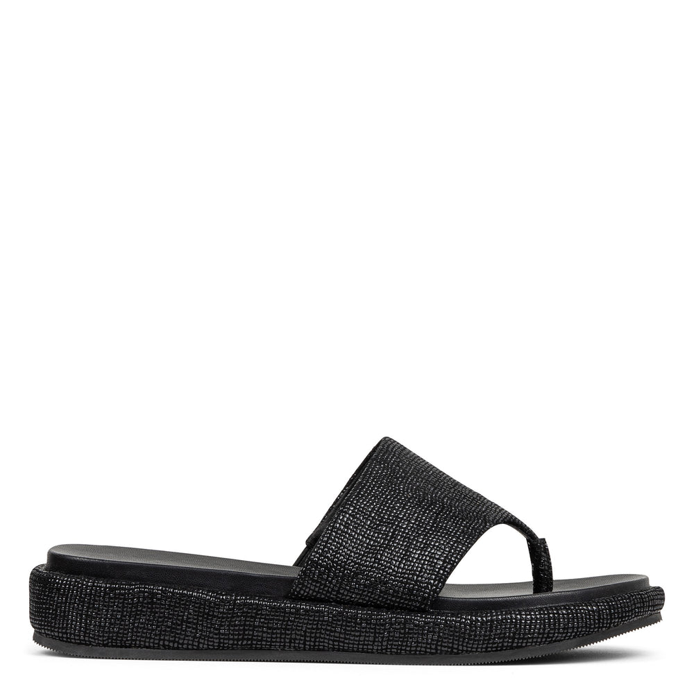 ANEETA - Black | Donald Pliner Casual