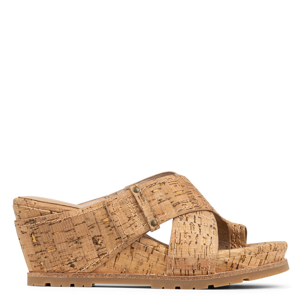 IRINI - Natural Cork | Donald Pliner Casual