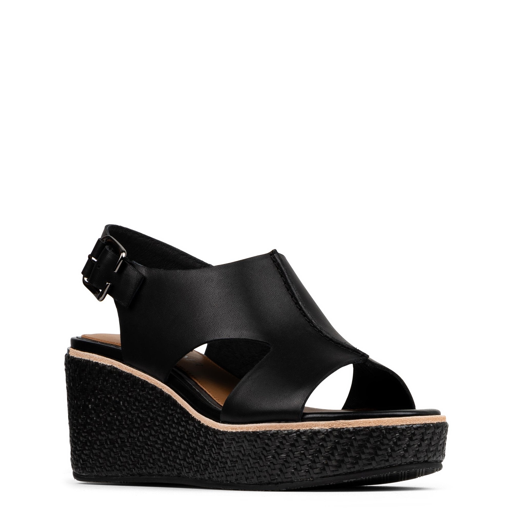 AREE - Black | Donald Pliner Casual
