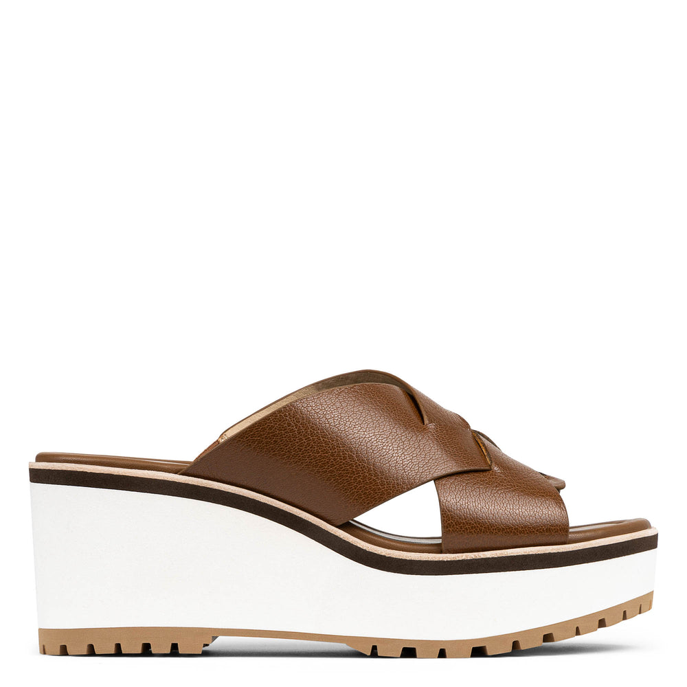 BEAUMONT - Saddle | Donald Pliner Casual