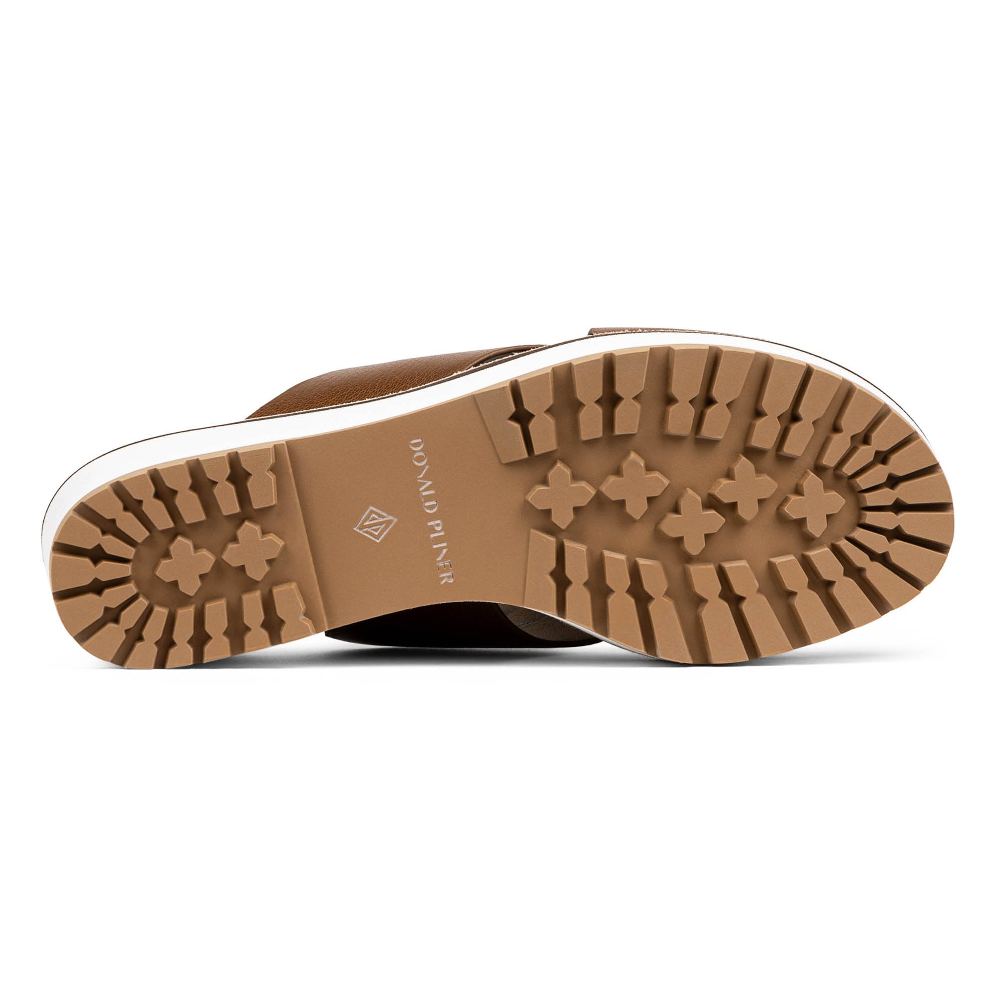 BEAUMONT - Saddle | Donald Pliner Casual