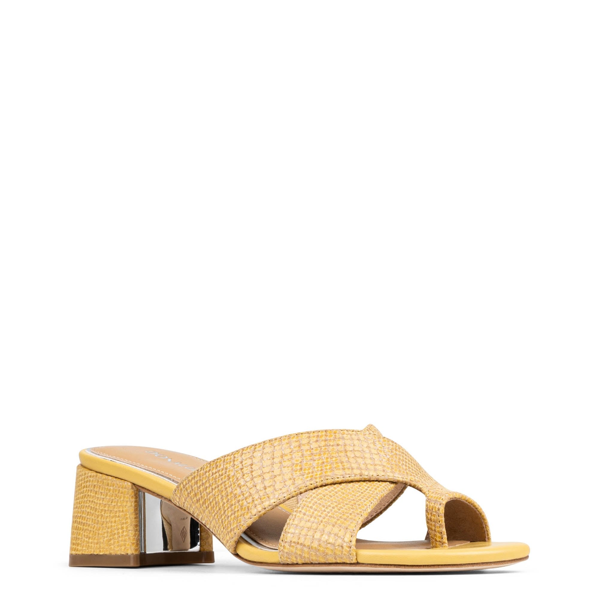 KEENA - Honey | Donald Pliner Casual