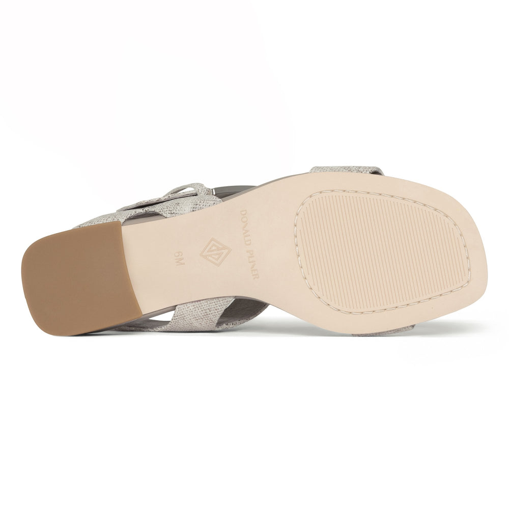 VIXI - Pewter | Donald Pliner Casual
