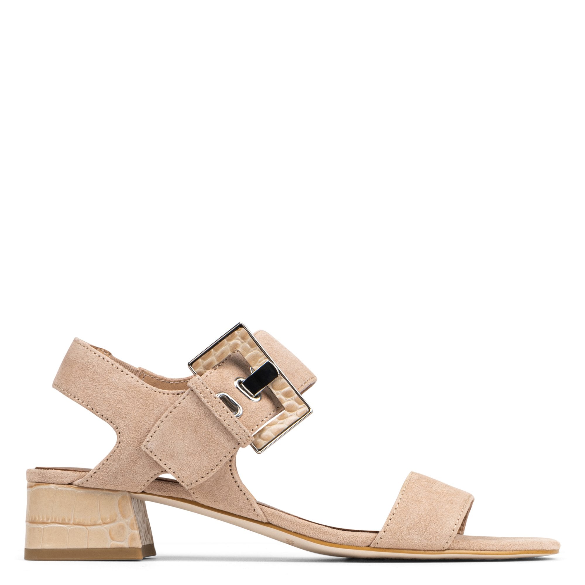 VIXI - Sand Suede | Donald Pliner Casual