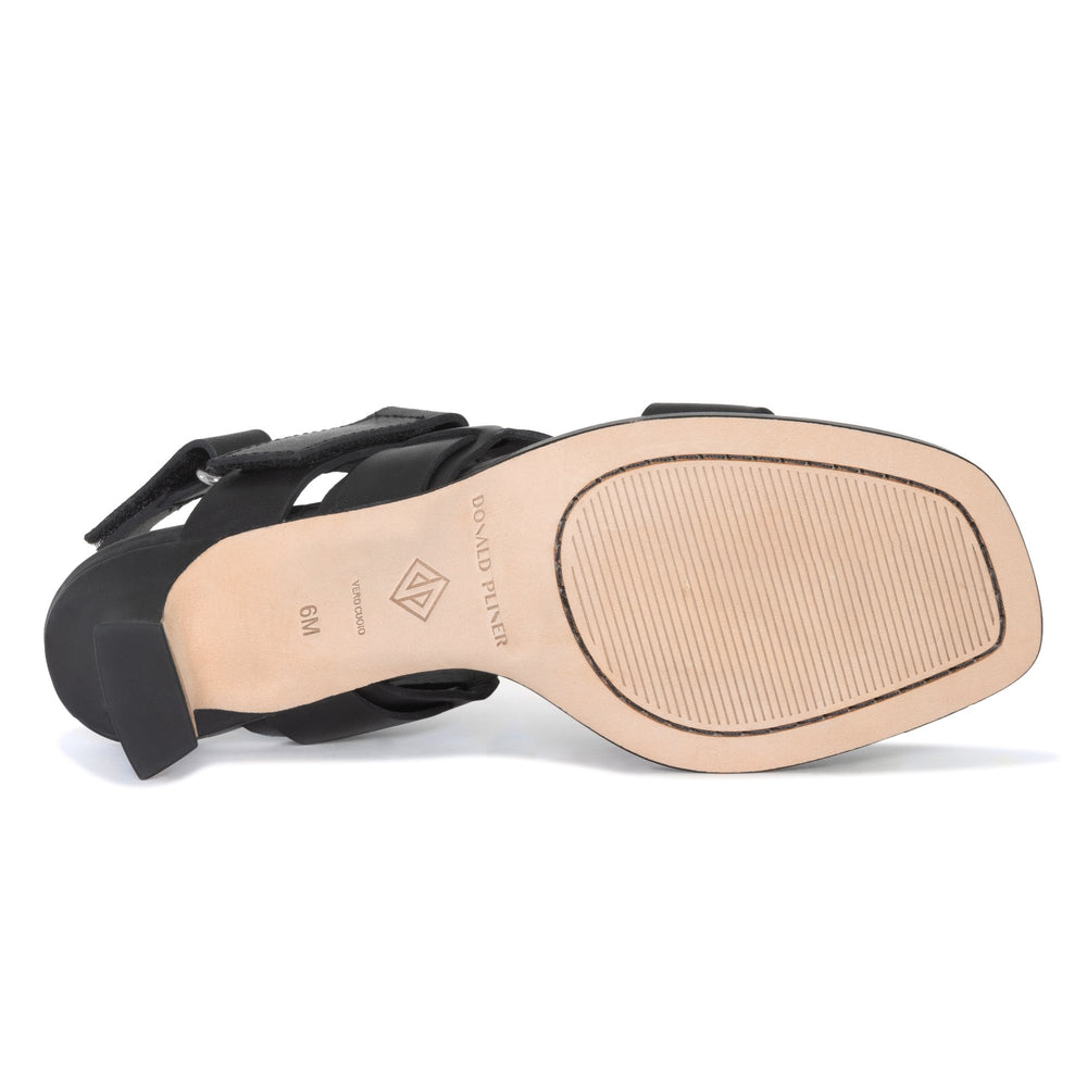 KAMELE - Black | Donald Pliner Casual