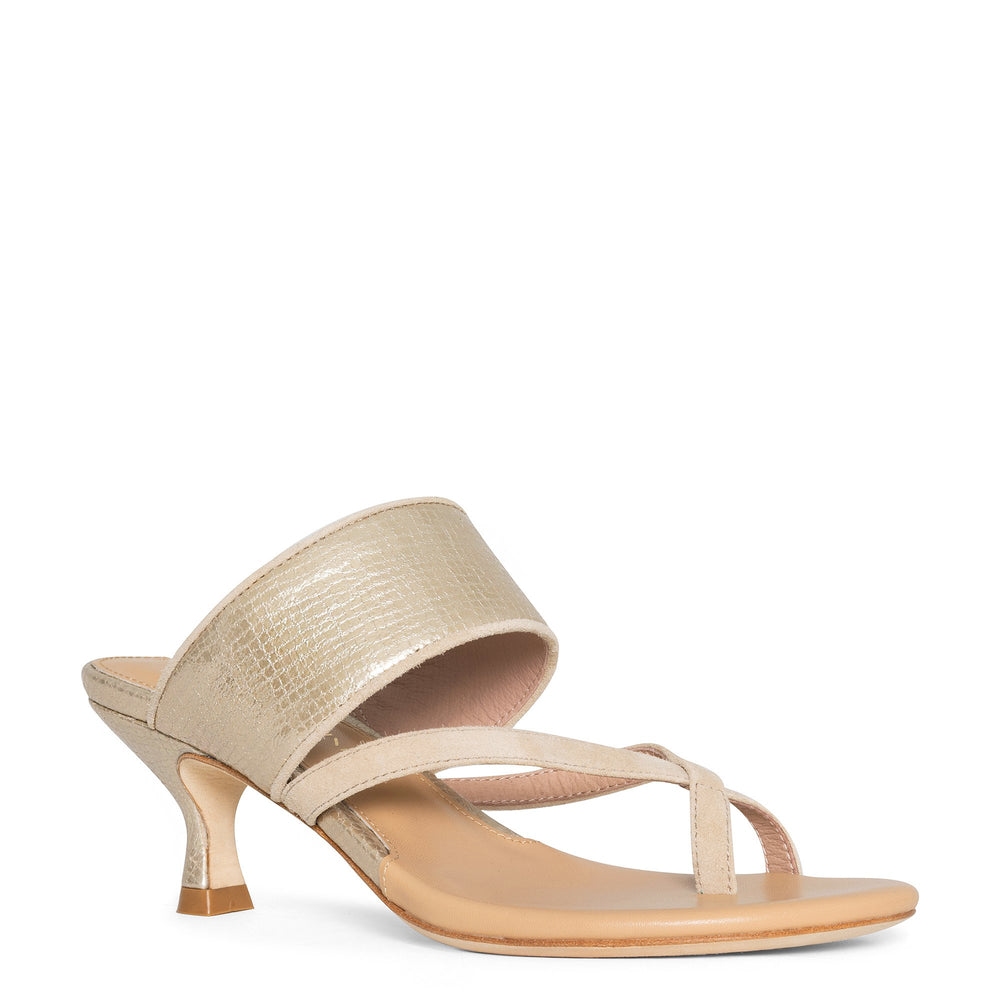 LOUKA - Sand Platino | Donald Pliner Casual