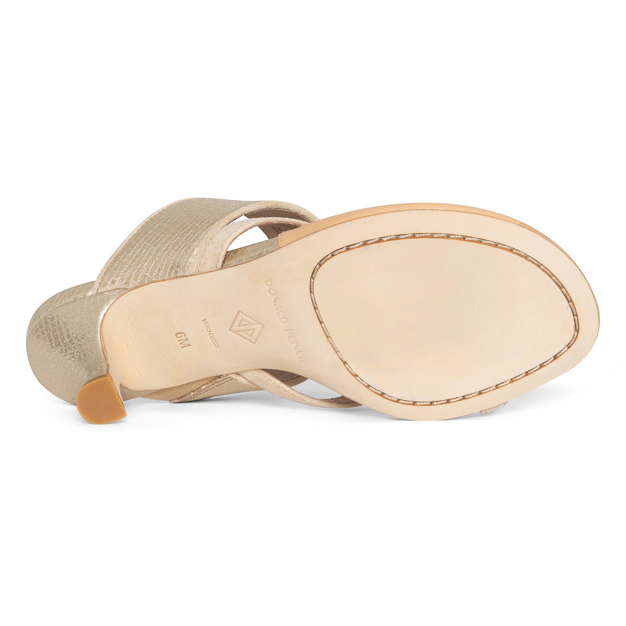 LOUKA - Sand Platino | Donald Pliner Casual