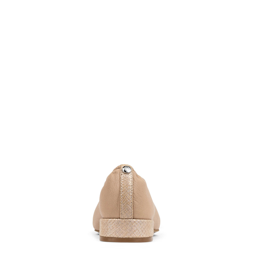 LADONNA - Sand | Donald Pliner Casual