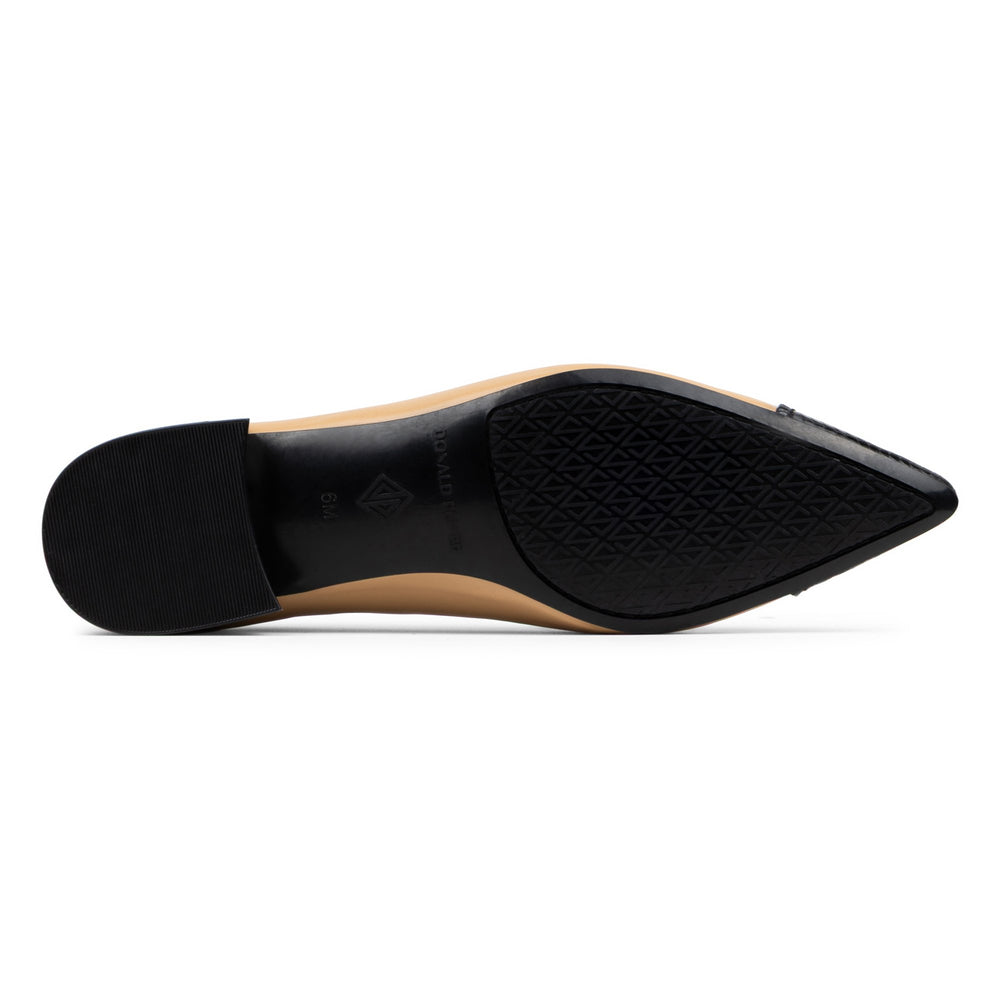 LADONNA - Black Camel | Donald Pliner Casual