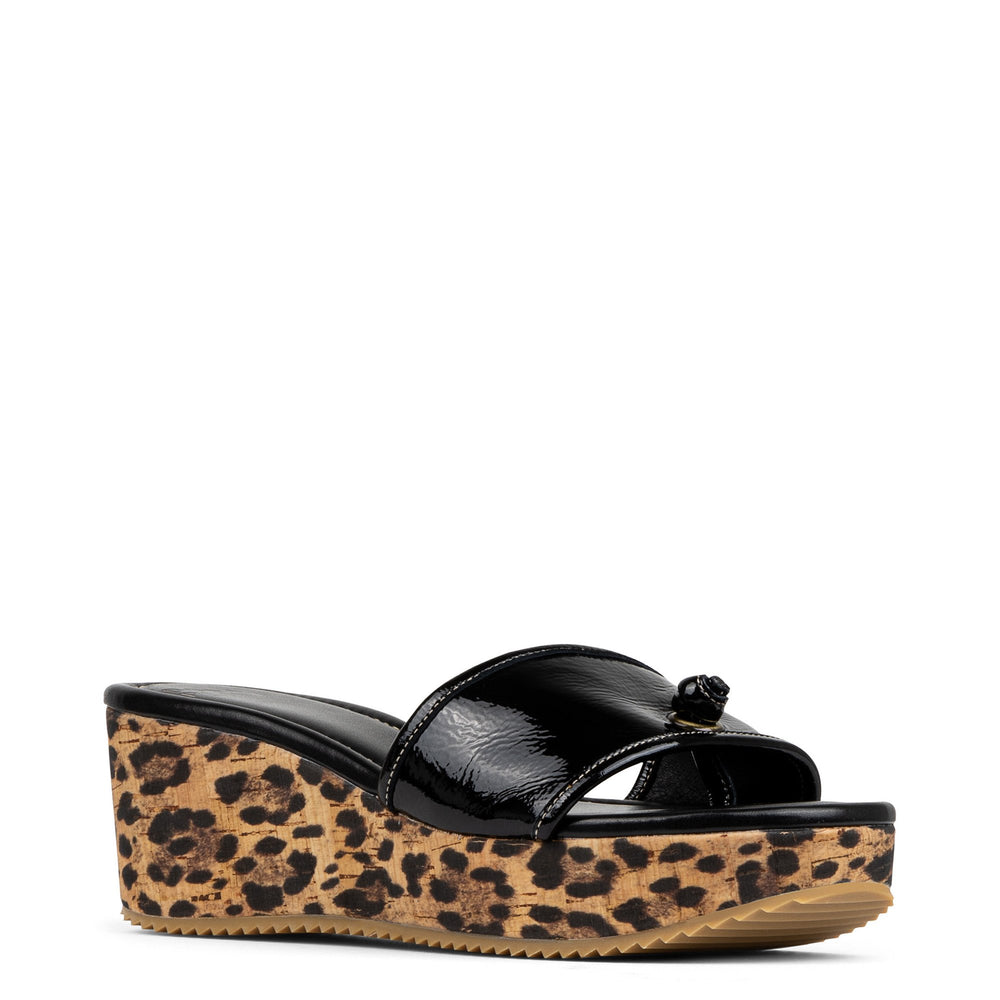SILLI - Black Leopard | Donald Pliner Casual