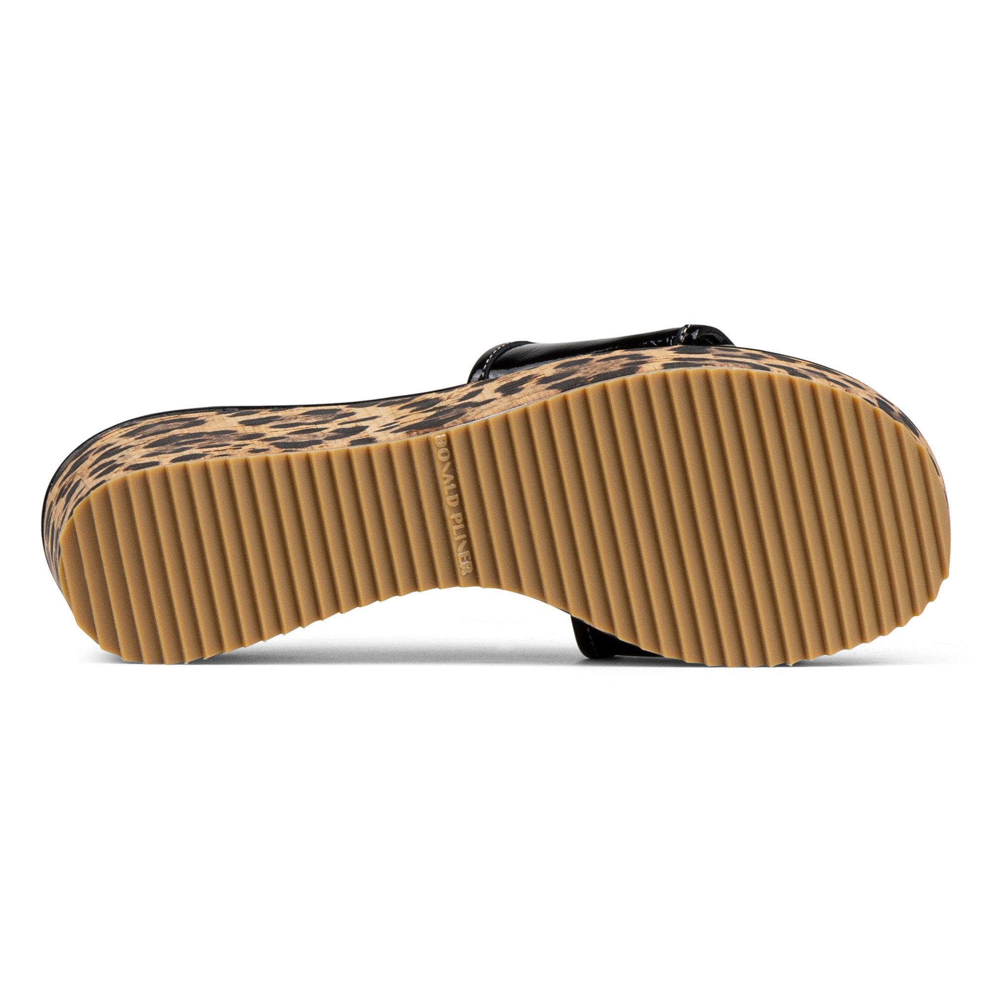 SILLI - Black Leopard | Donald Pliner Casual