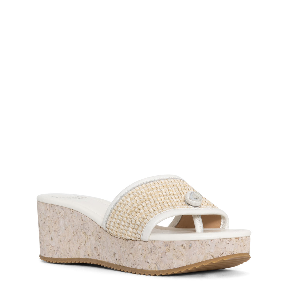 SILLI - Natural | Donald Pliner Casual