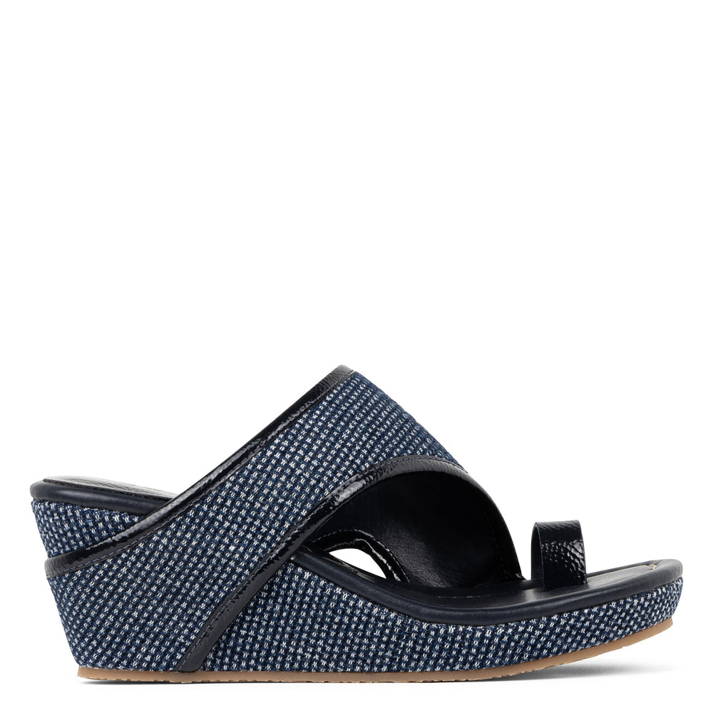 GYER - Navy Denim | Donald Pliner Casual