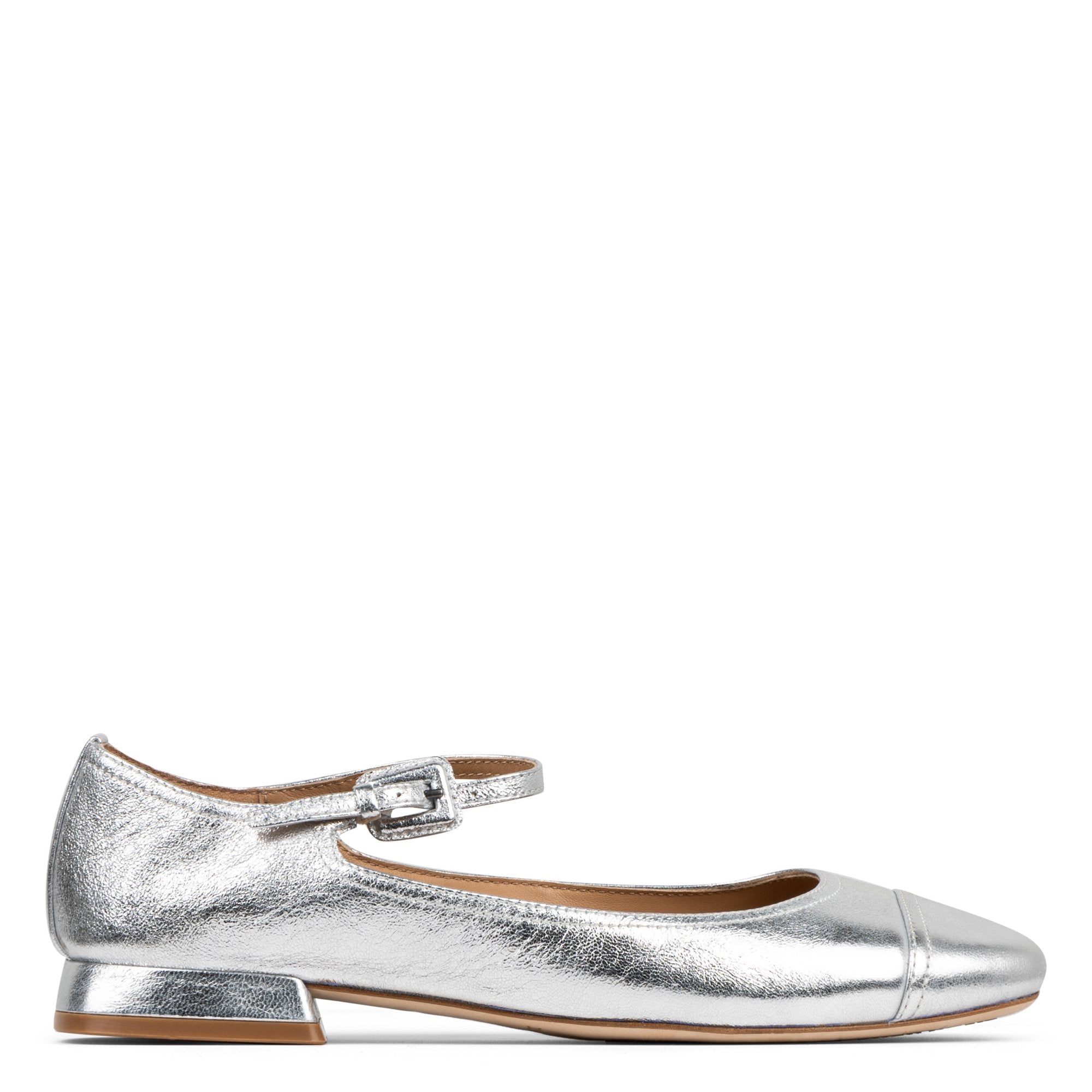 LARRO - Silver | Donald Pliner Casual