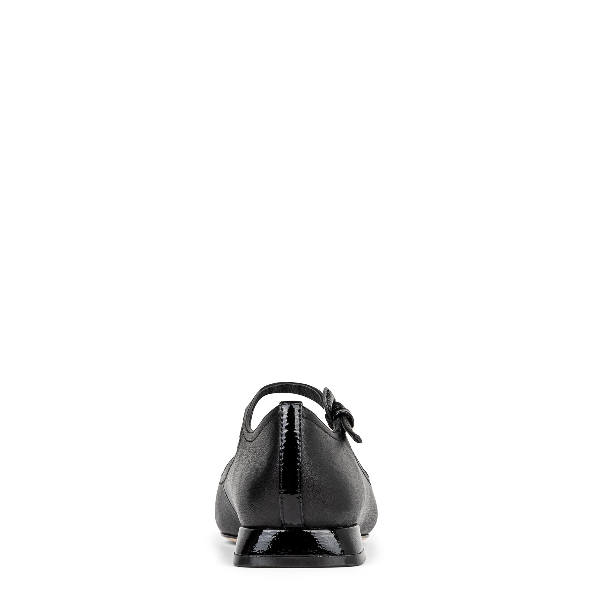 LARRO - Black | Donald Pliner Casual