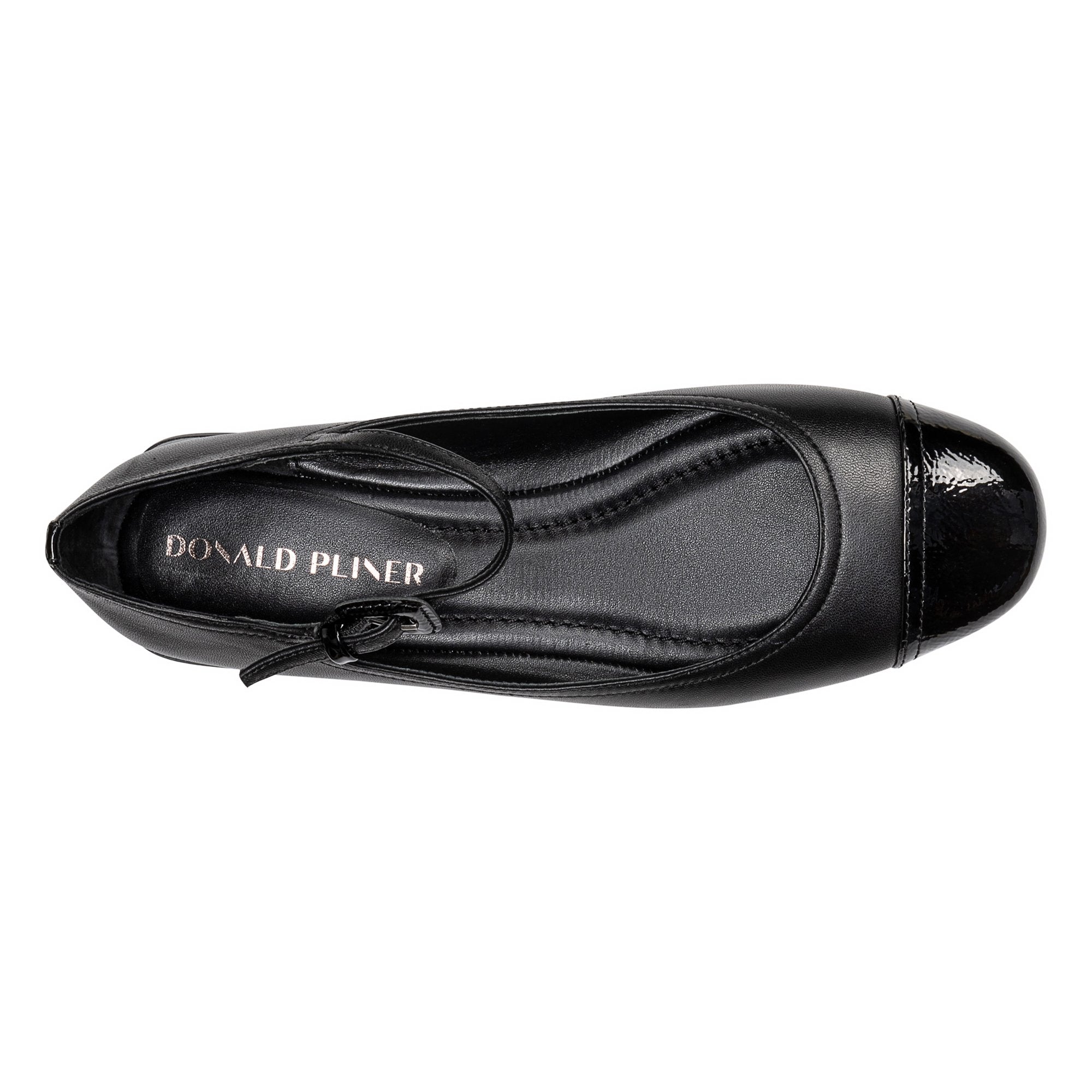 LARRO - Black | Donald Pliner Casual