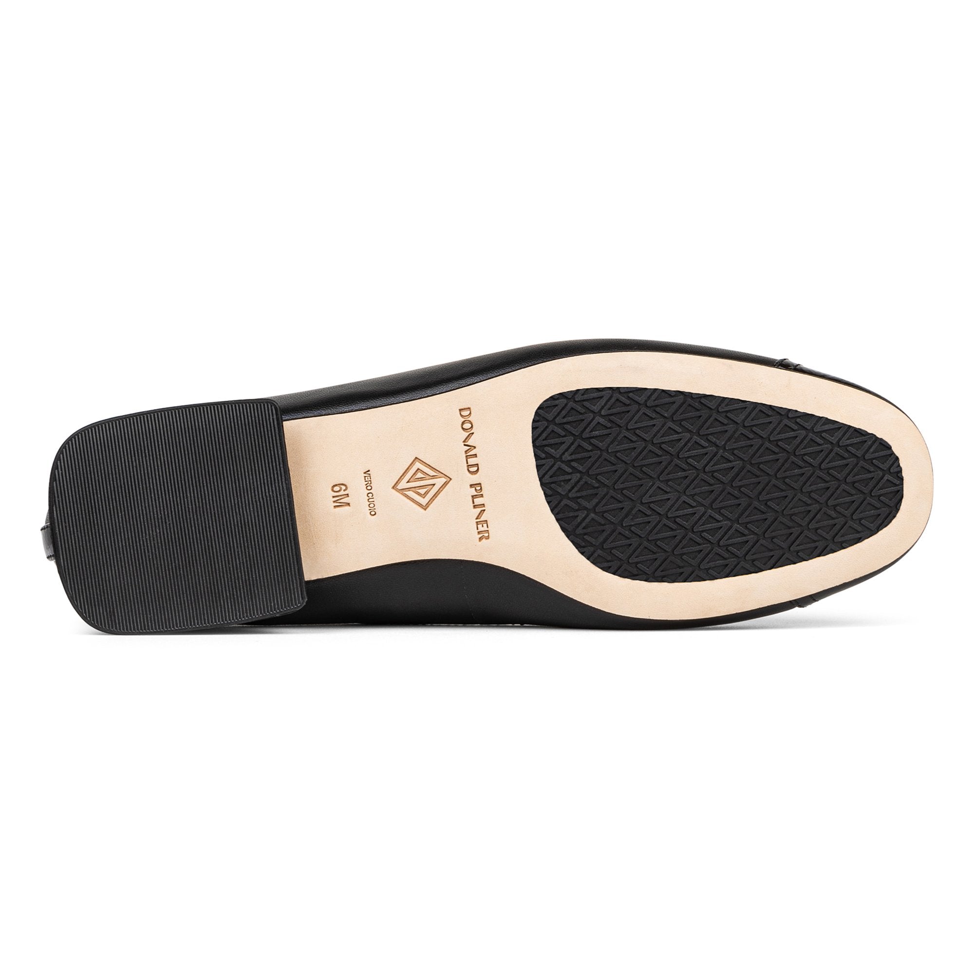 LARRO - Black | Donald Pliner Casual