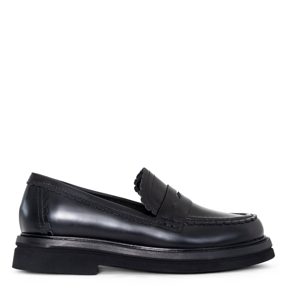 CARLISLE - Black | Donald Pliner Casual