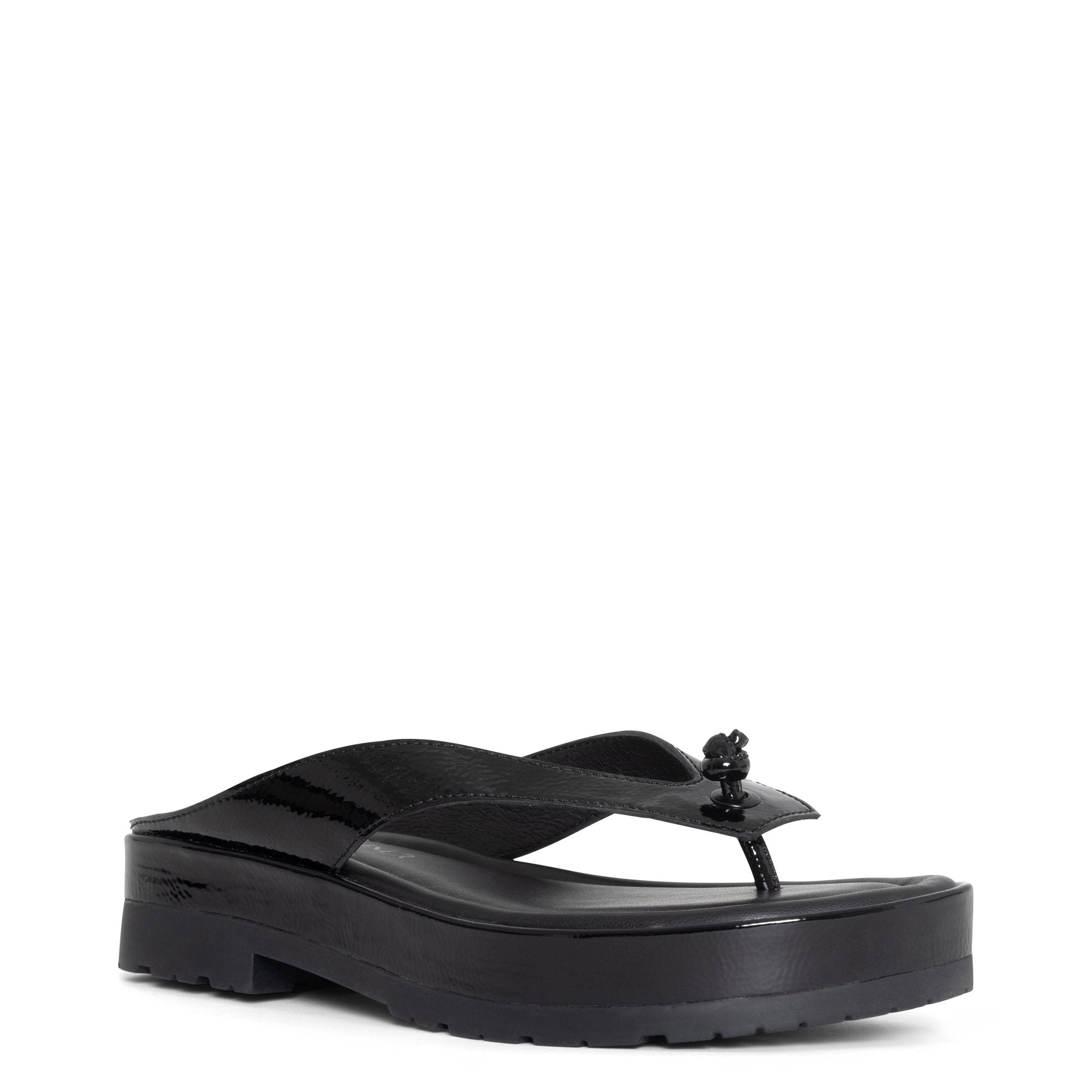SEENA - Black | Donald Pliner Casual