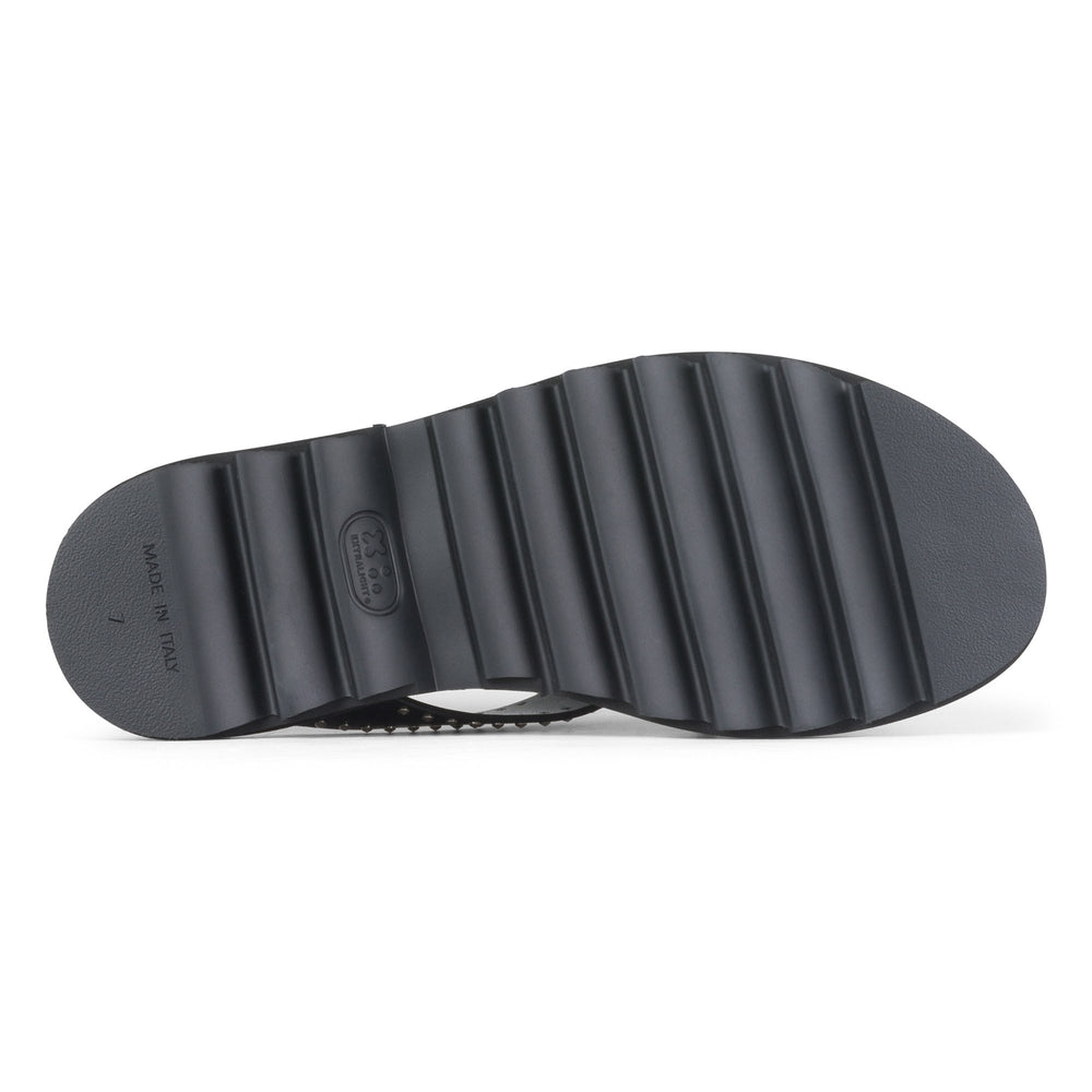 EMINE - Black | Donald Pliner Casual