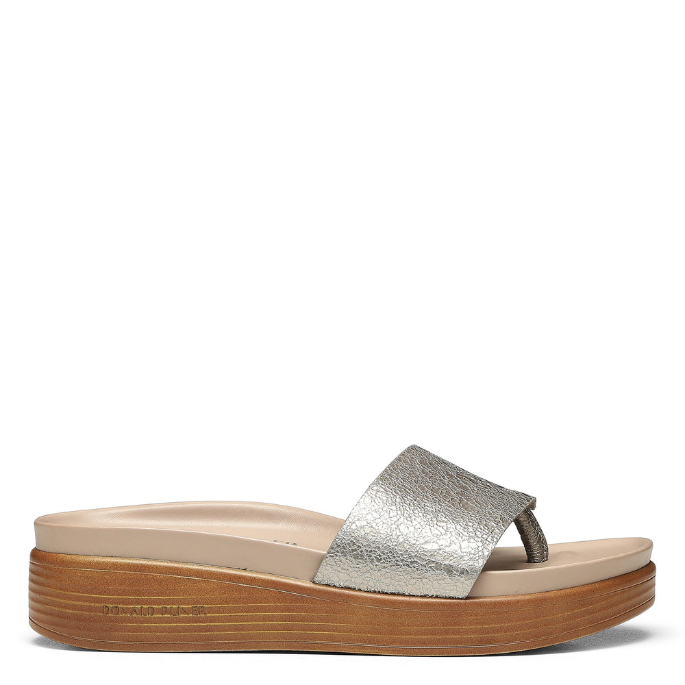 FIFI - Light Taupe | Donald Pliner Casual
