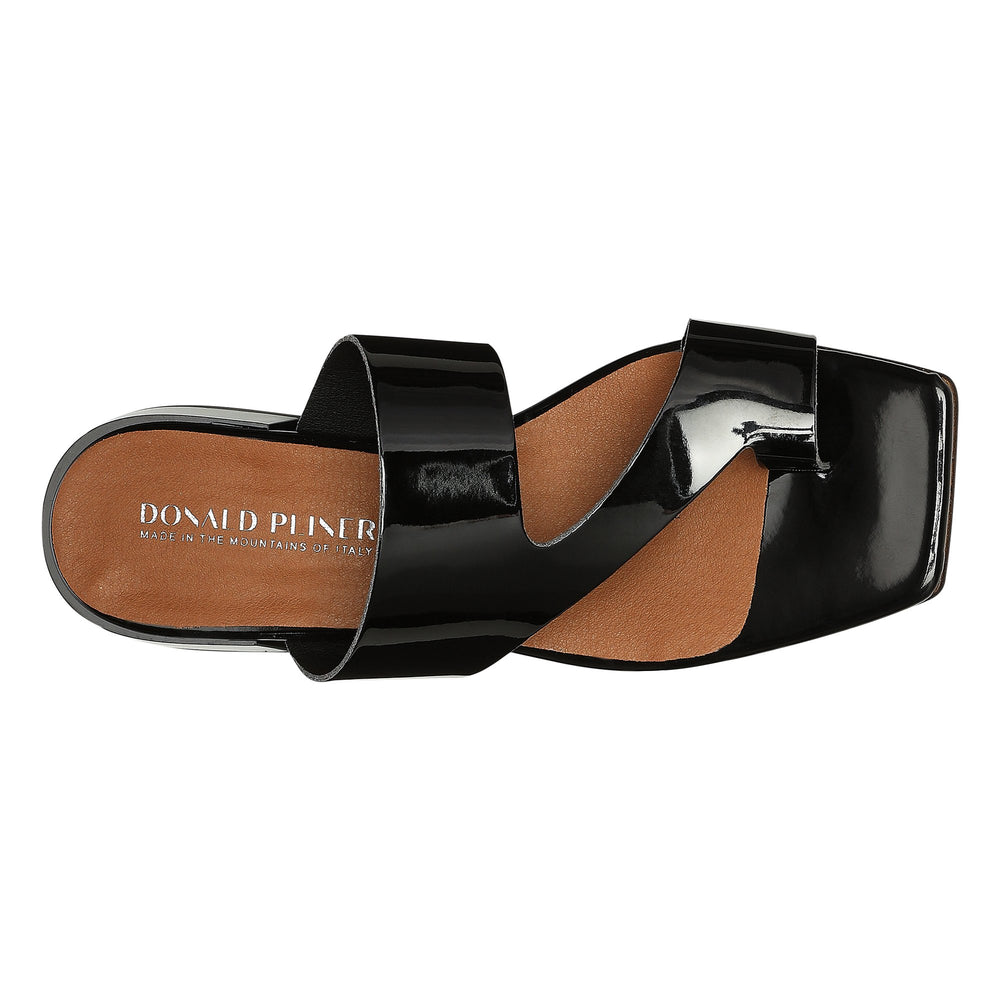 QUIN - Black | Donald Pliner Casual