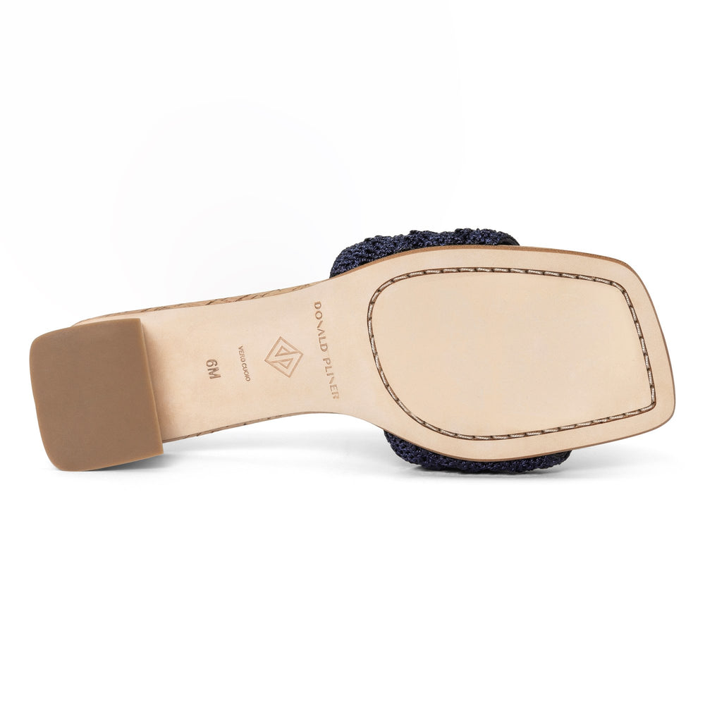 NAYLA - Navy | Donald Pliner Casual