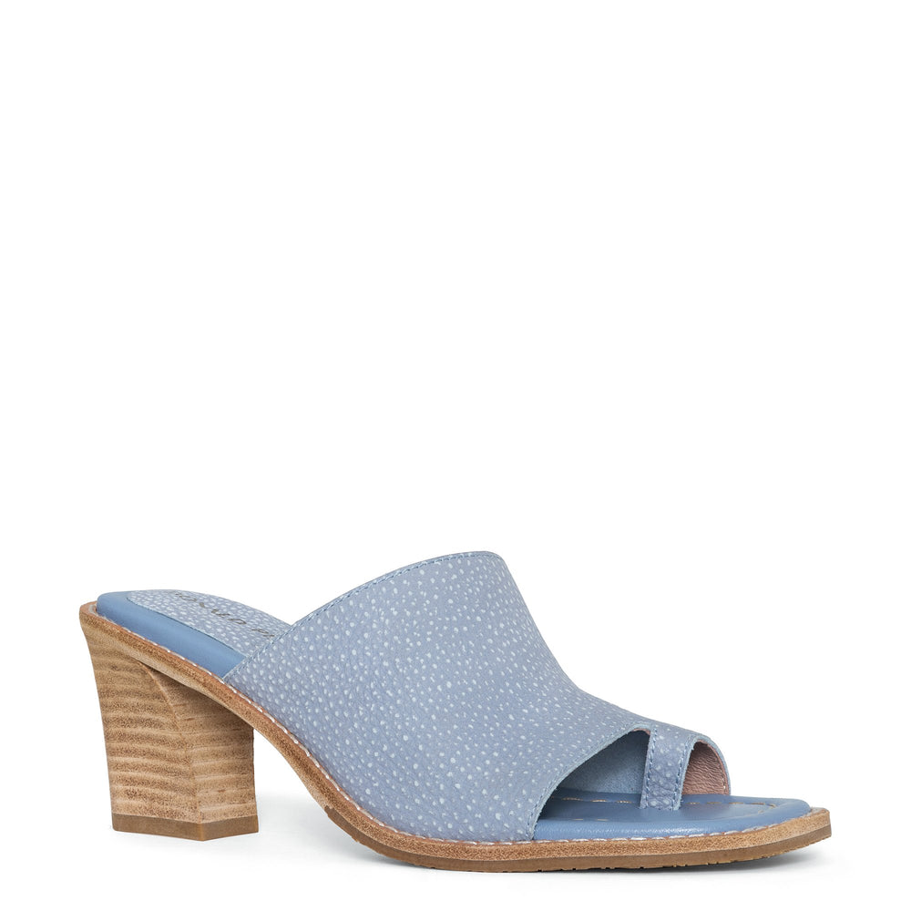 JIN - Denim | Donald Pliner Casual