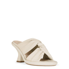 ANGELYCA - Ivory | Donald Pliner Casual