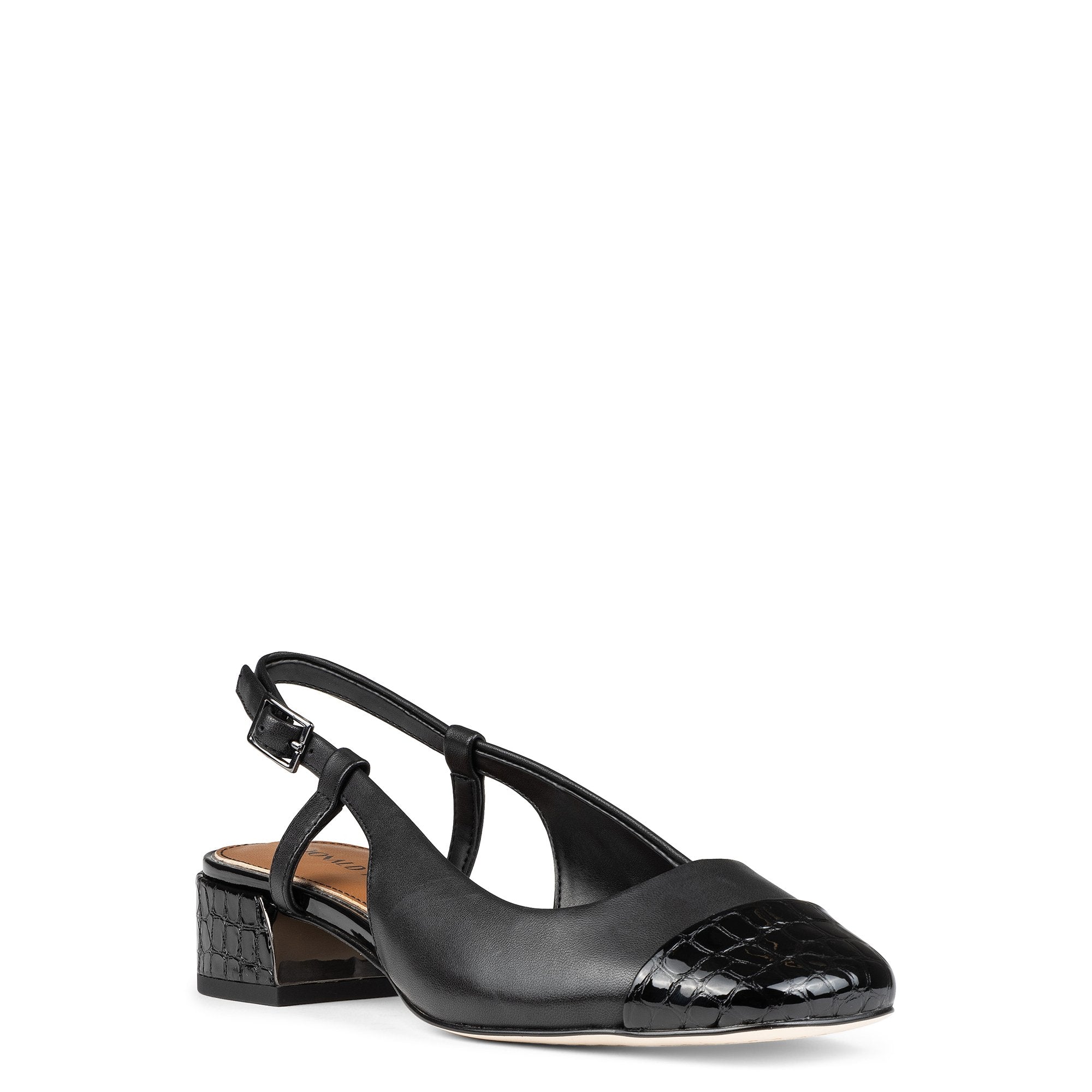 DAVINA - Black | Donald Pliner Casual