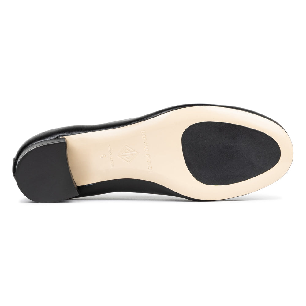 TONA - Black | Donald Pliner Casual