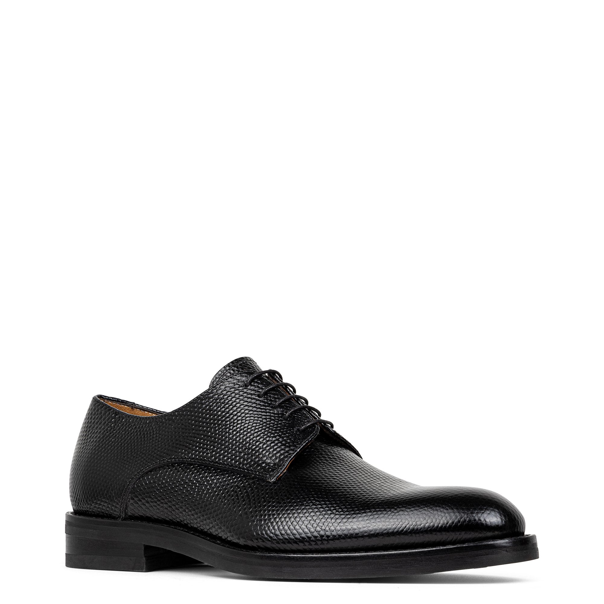 RUSSELL - Black | Donald Pliner Casual